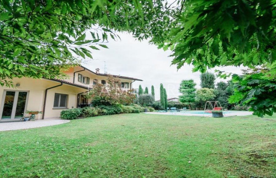 villa-capriate-san-gervasio-enrico-fermi-2-6.jpg